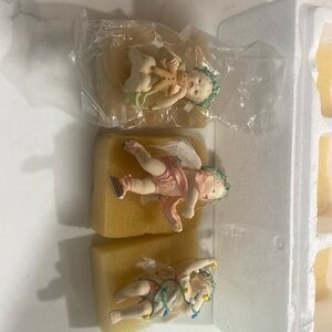 Hamilton Collection three little Messengers Christmas ornaments